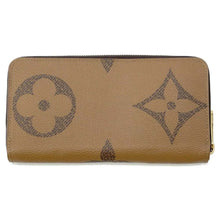 将图像加载到图库查看器中，LOUIS VUITTON Zippy Wallet NoirM69353 Monogram / Giant / Monogram Reverse Canvas
