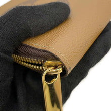 将图像加载到图库查看器中，LOUIS VUITTON Zippy Wallet NoirM69353 Monogram / Giant / Monogram Reverse Canvas
