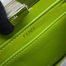 将图像加载到图库查看器中，FENDI Peekaboo IseeU Green 8BN335 Leather Size Petit
