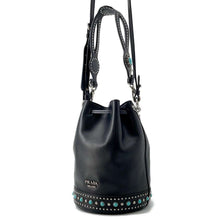 将图像加载到图库查看器中，PRADA Stone 2way Bucket Bag Black 1BE011 Leather
