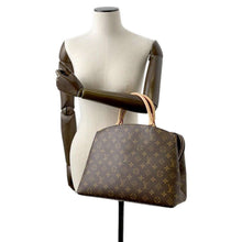 Load image into Gallery viewer, LOUIS VUITTON Grand Palais BordeauxM45898 Monogram Size MM
