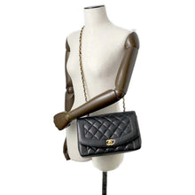 Load image into Gallery viewer, CHANEL Diana Single Flap ChainShoulder Bag Black A01165 Caviar Leather Size 25
