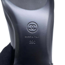 Load image into Gallery viewer, CHANEL CC Logo Pointed Toe Pumps BlackG45292 Patent Leather Size 39C
