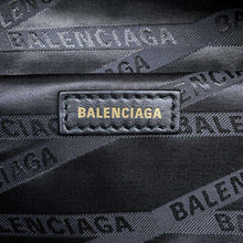 Load image into Gallery viewer, BALENCIAGA Logo Crossbody Bag Black 565510 Leather
