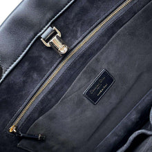 将图像加载到图库查看器中，Dior ArchiCannage Essential ChainTote Bag Black M8721OZVJ Leather Size Medium
