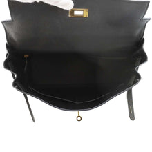 Load image into Gallery viewer, HERMES Kelly Retourne Black Togo Leather Size 32
