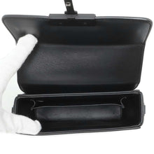 将图像加载到图库查看器中，Dior Montaigne30 Shoulder Bag Black M9204SBAV_M989 Leather
