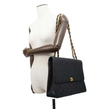 Load image into Gallery viewer, CHANEL Jumbo Matelasse CC Logo ChainShoulder Bag Black Lambskin Size 34
