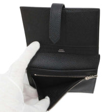 将图像加载到图库查看器中，HERMES BEAN Compact Black Epsom
