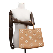 Load image into Gallery viewer, LOUIS VUITTON Onthego Arizona/Beige M45982 Monogram Empreinte Leather Size MM
