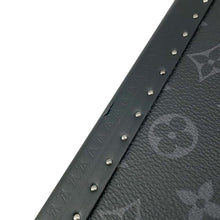 Load image into Gallery viewer, LOUIS VUITTON Alzer Noir Monogram Eclipse Size 55
