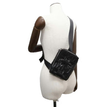 Load image into Gallery viewer, Bottega Veneta Maxi Intre Crossbody Bag Black 701366 Leather
