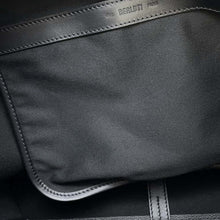 将图像加载到图库查看器中，Berluti Pure Tote Bag Black PVC Leather
