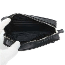 将图像加载到图库查看器中，PRADA Pouch Black2ZH064 Saffiano Leather
