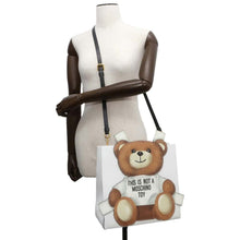 将图像加载到图库查看器中，MOSCHINO Moschino Teddy Bear Panel 2way Tote WhiteA75458210 PVC Coated Canvas
