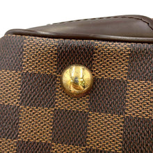 将图像加载到图库查看器中，LOUIS VUITTON Verona Red N41117 Damier Ebene Canvas Size PM
