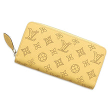 Load image into Gallery viewer, LOUIS VUITTON Zippy wallet JauneM82501 Monogram Mahina
