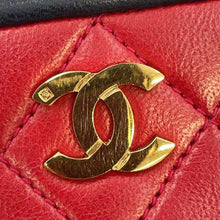 Load image into Gallery viewer, CHANEL Matelasse Chain Shoulder Bag Red/Navy Lambskin
