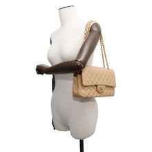 Load image into Gallery viewer, CHANEL Matelasse Chain Shoulder Bag Gold A01112 Caviar Leather Size 25
