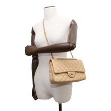 Load image into Gallery viewer, CHANEL Matelasse Chain Shoulder Bag Gold A01112 Caviar Leather Size 25
