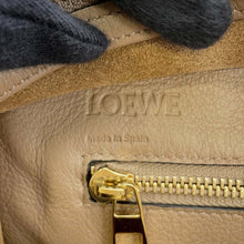 Load image into Gallery viewer, LOEWE Amazonas Beige 352.30.N22 Leather Size 36
