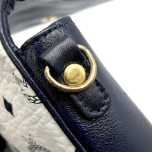 将图像加载到图库查看器中，MCM Logo Shoulder Bag White/Navy Leather
