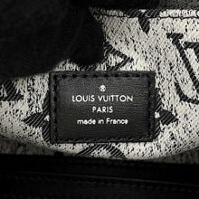 Load image into Gallery viewer, LOUIS VUITTON Onthego Noir/White M46448 Monogram・Jacquard Denim Size MM
