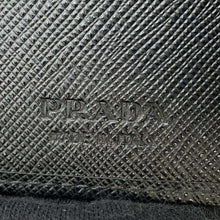 将图像加载到图库查看器中，PRADA Triangle Logo Wallet with Money Clip Black 2MN077 Saffiano LeatherLeather
