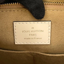 Load image into Gallery viewer, LOUIS VUITTON Onthego claim M45081 Monogram Empreinte Leather Size GM
