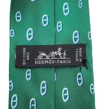 Load image into Gallery viewer, HERMES Necktie Silk tie Maillon Vert Silk100%
