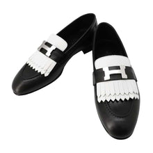 Load image into Gallery viewer, HERMES Mocassins royale loafers Black/White Chevres Size 35H
