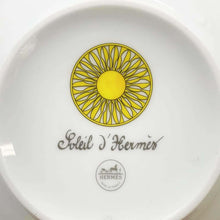 将图像加载到图库查看器中，HERMES Soleil by HERMES Yellow/White Porcelain Size GM
