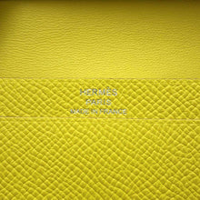 将图像加载到图库查看器中，HERMES Bearn Card Case Lime Epsom
