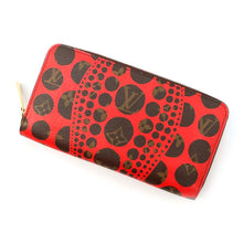 将图像加载到图库查看器中，LOUIS VUITTON Zippy Wallet Red/BrownM60450 Monogram・Pumpkin Dot/Yayoi Kusama Collaboration
