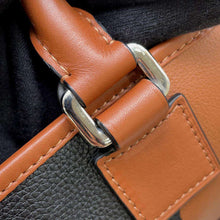 将图像加载到图库查看器中，LOEWE Amazona Ghibli collaboration Brown A039N03X02 Leather Size 28
