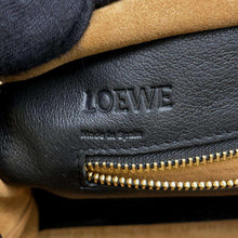 将图像加载到图库查看器中，LOEWE Amazonas Black 352.30.N03 Leather Size 28
