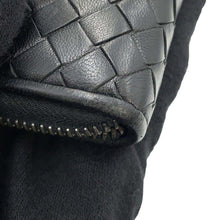 Load image into Gallery viewer, Bottega Veneta INTRECCIATO Zip Around Chozai Cloth Black 114076 Lambskin
