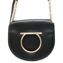 Load image into Gallery viewer, Ferragamo Gancini ChainShoulder Black AU-21 H002 Leather
