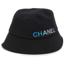 将图像加载到图库查看器中，CHANEL logo bucket hat Size M Black/Multicolor AA9703 Cotton100%
