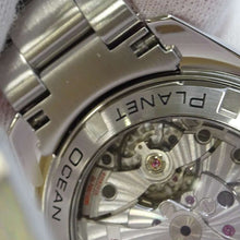 将图像加载到图库查看器中，OMEGA Seamaster Planet Ocean 600M W42mm Stainless Steel White Dial 232.30.42.21.04.00?1
