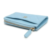 将图像加载到图库查看器中，CHANEL Matelasse Fragment Card Case Light BlueAP3179 Caviar Leather
