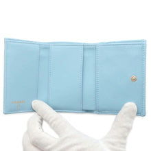 将图像加载到图库查看器中，CHANEL Matelasse flap wallet Light Blue AP3397 Caviar Leather
