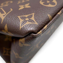 将图像加载到图库查看器中，LOUIS VUITTON Grand Palais BordeauxM45898 Monogram Size MM
