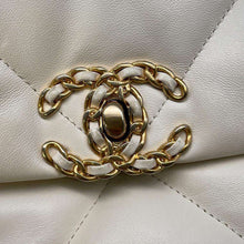 将图像加载到图库查看器中，CHANEL CHANEL19 ChainShoulder Bag Ivory AS1160 Lambskin
