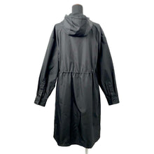 Load image into Gallery viewer, PRADA Re-Nylon raincoat Size 38 Black 292061 Nylon100%
