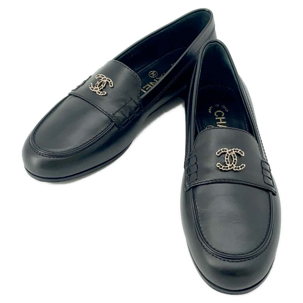 CHANEL CC logo loafers Black G35067 Leather Size 36H