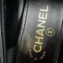 Load image into Gallery viewer, CHANEL CC logo loafers Black G35067 Leather Size 36H
