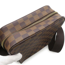 将图像加载到图库查看器中，LOUIS VUITTON Olav Brown N41442 Damier Ebene Canvas Size PM
