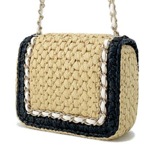 将图像加载到图库查看器中，CHANEL 2024 Cruise Collection Flap Bag Black/White/BeigeAS4556 Blade Raffia Lambskin Size Mini
