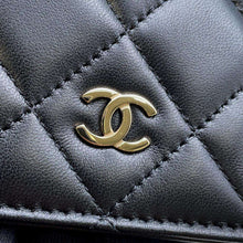 将图像加载到图库查看器中，CHANEL Matelasse Classic Chain Wallet Icon Black AP0250 Lambskin
